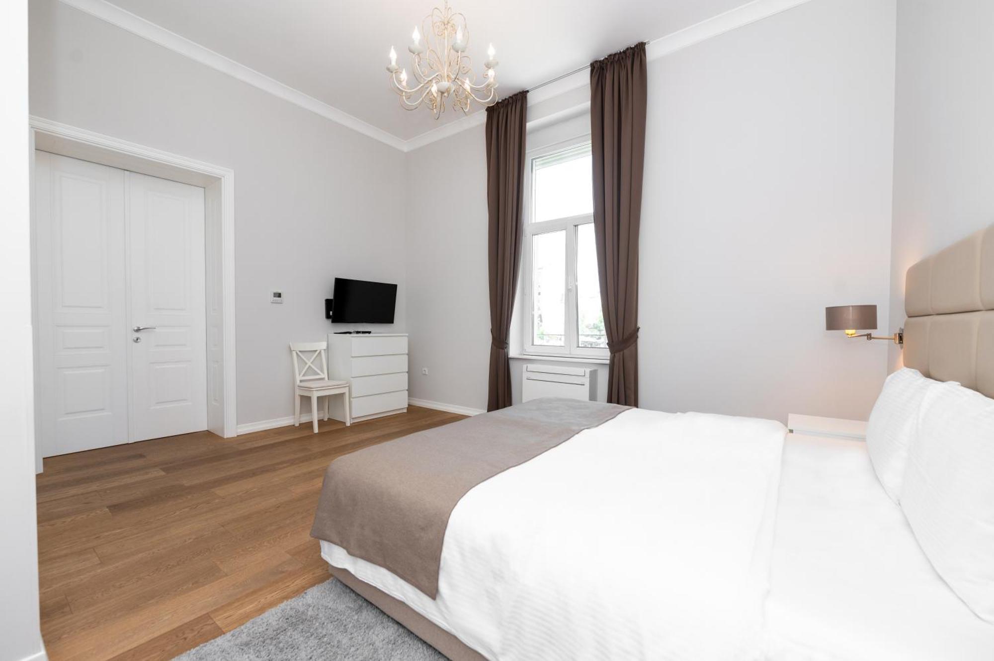 Slavija Fontana Lux Apartment *
